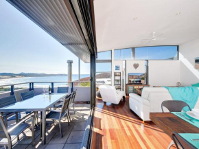 One Mile Cl, Townhouse 22, 26, The Deckhouse Anna Bay